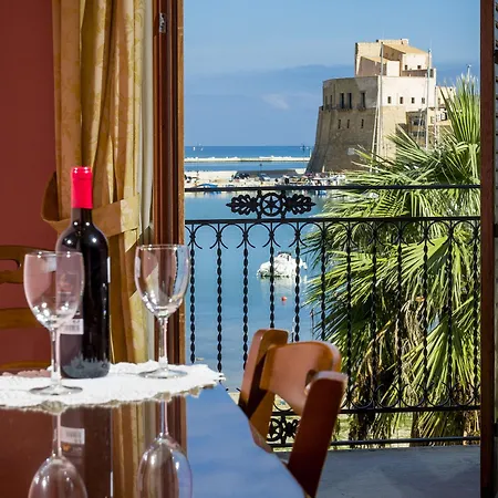 Hotel Cala Marina 3*