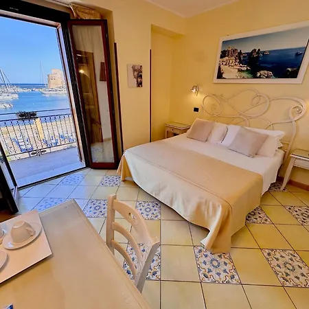 Отель Cala Marina 3*