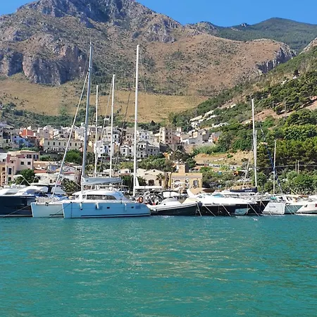 Cala Marina Hotel 3*