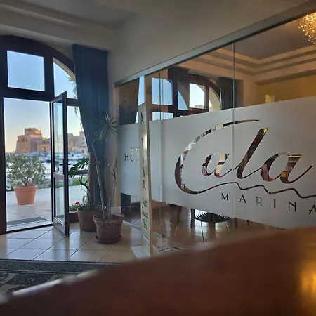 Cala Marina 3*