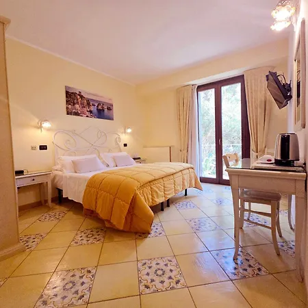 Cala Marina 3*