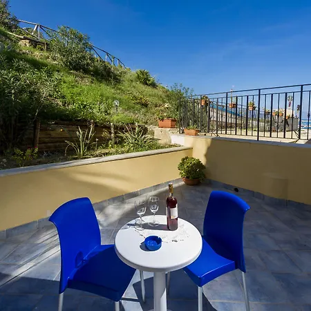 Cala Marina Hotel 3*