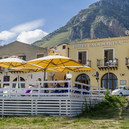 Cala Marina Hotel