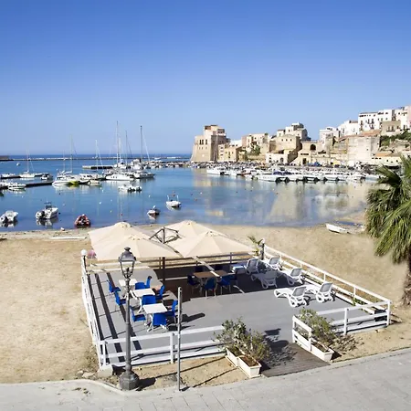 Hotel Cala Marina 3*