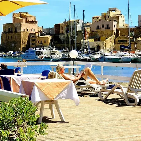 Cala Marina Hotel