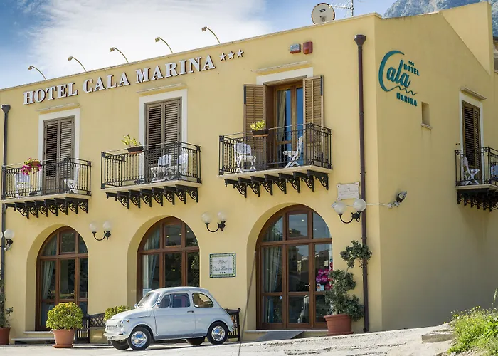 Cala Marina Hotel