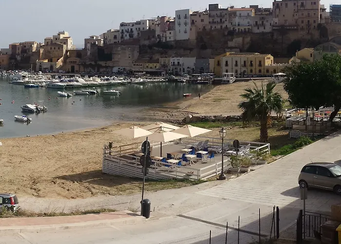 Hotel Cala Marina 3*